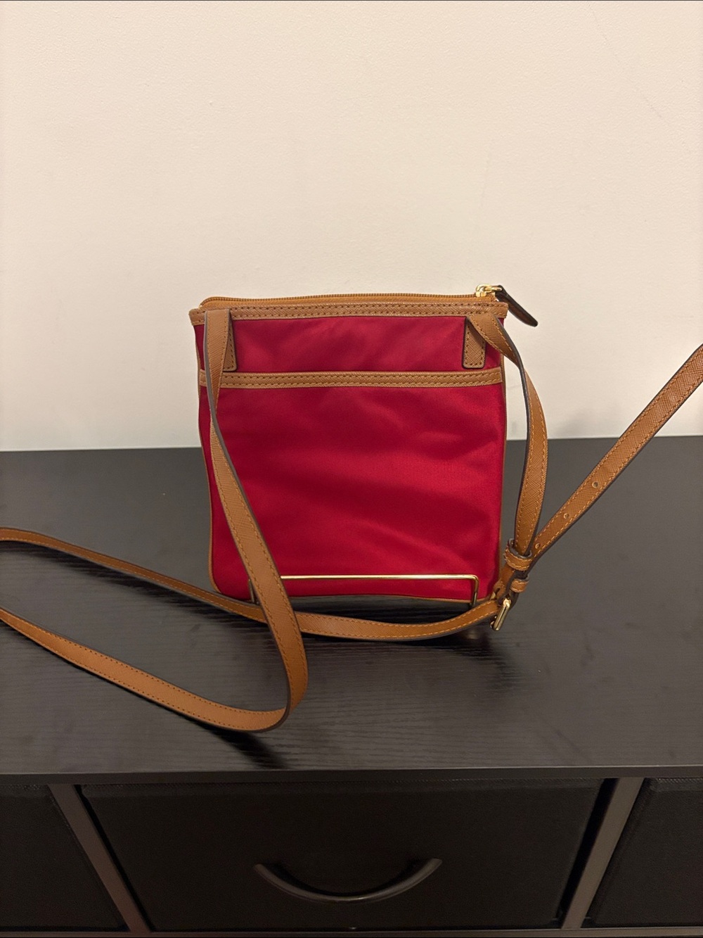 MICHAEL Michael Kors Red Crossbody with Tan Trim and Gold Hardware - Picture 2 of 7